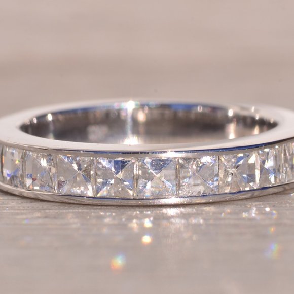 Jewelry - Designer Signed Blaze Cut Natural Diamond Band in White Gold